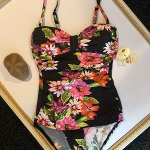 Tommy Bahama Swim - Tommy Bahama floral one piece Tommy Bahama Swim - Tommy Bahama floral one piece